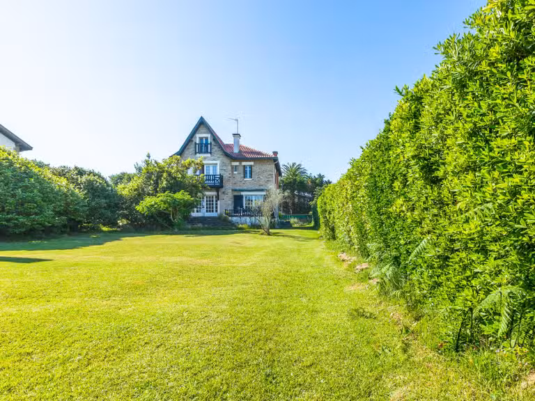 House Anglet - 5 bedrooms - 151m²