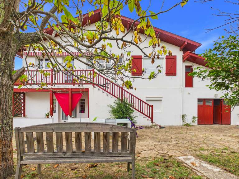 Maison Anglet - 3 chambres - 117m²