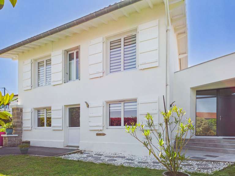 Maison Anglet - 4 chambres - 180m²