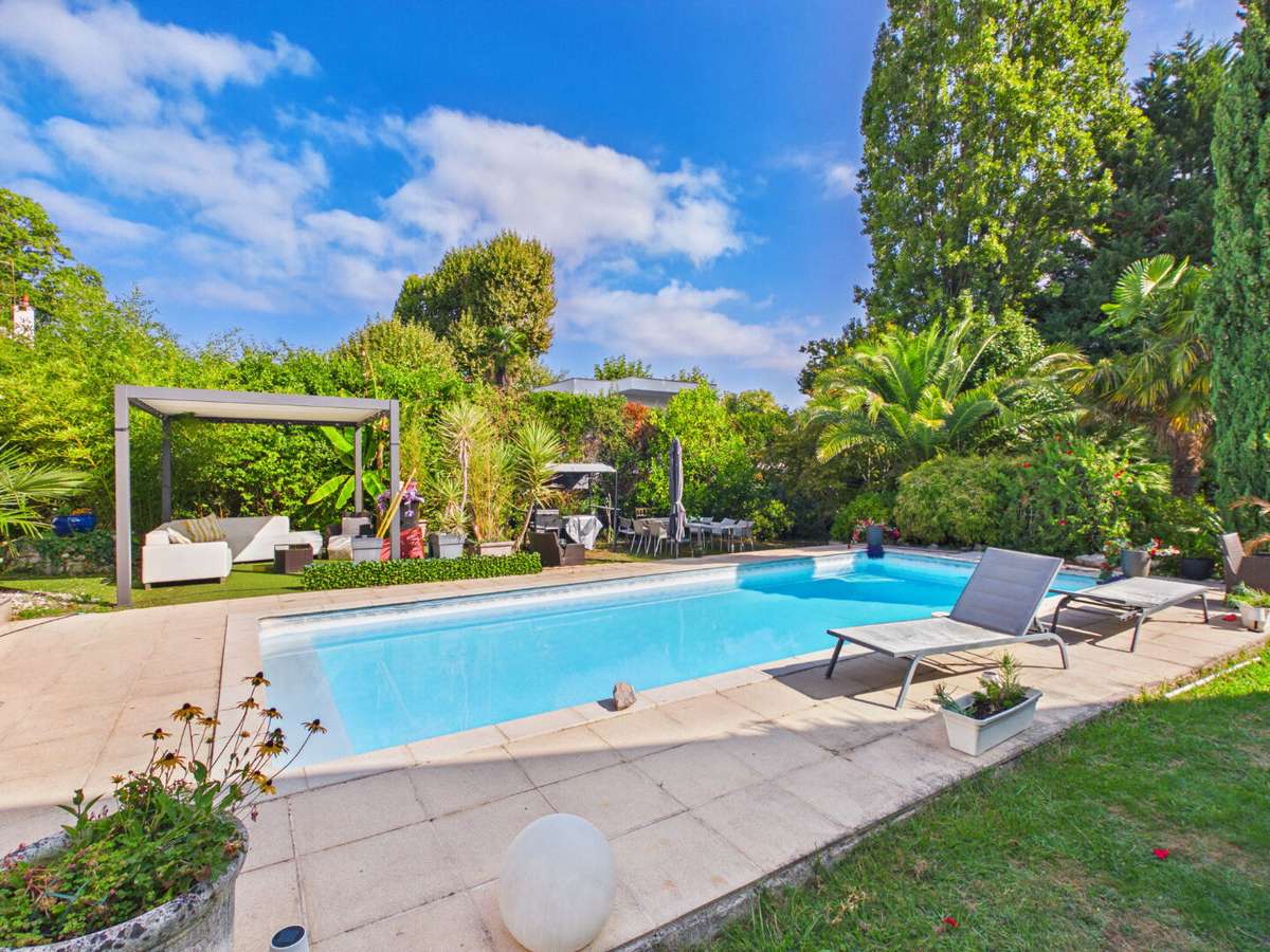 House Anglet