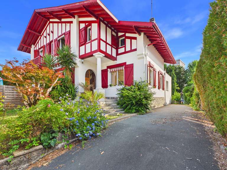 House Anglet - 5 bedrooms - 220m²