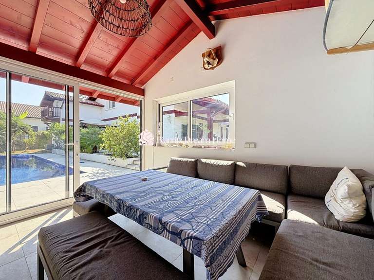 Maison Anglet - 6 chambres - 229m²