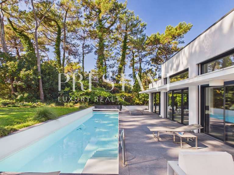 Maison Anglet - 4 chambres - 300m²