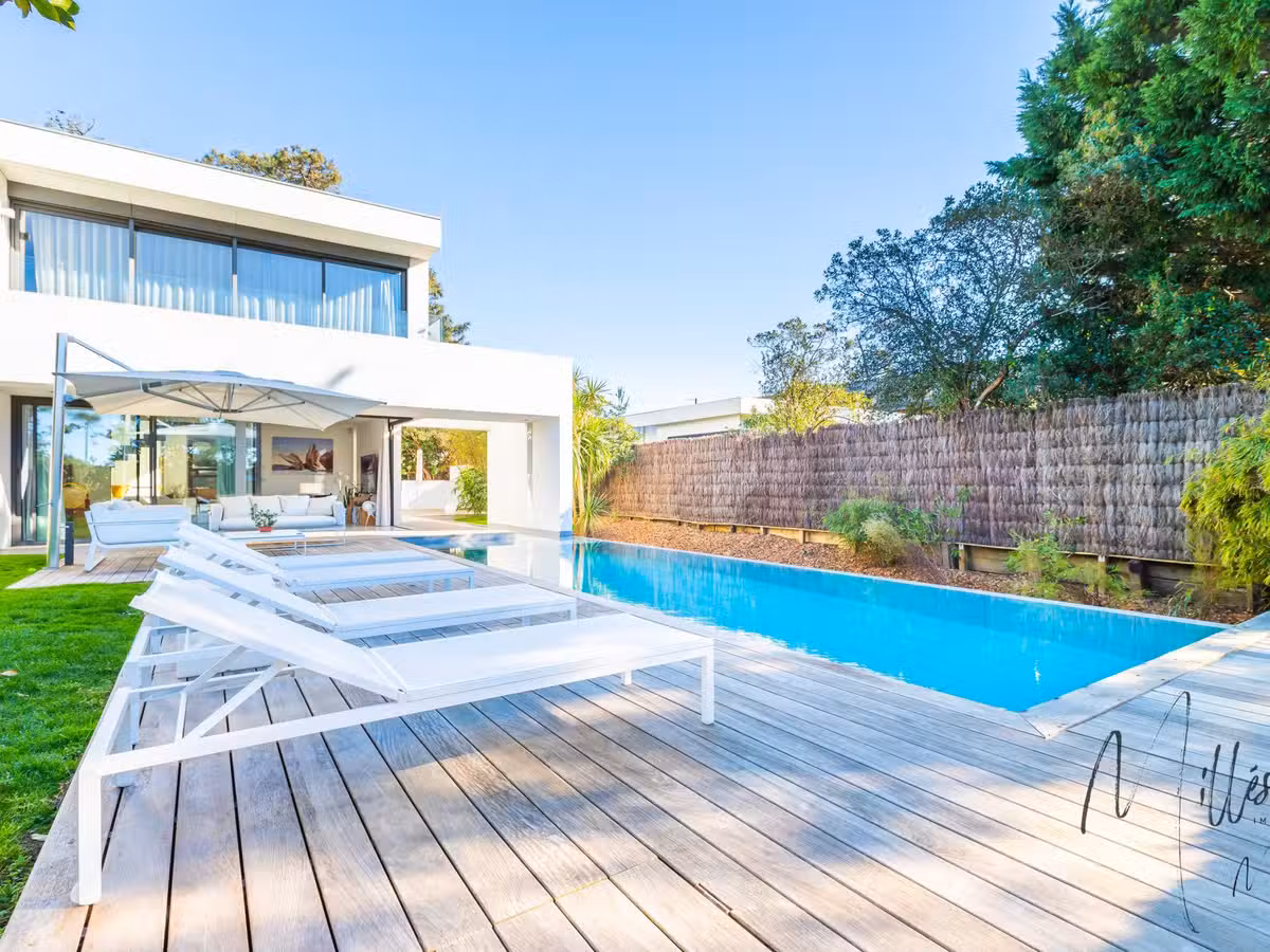 House Anglet