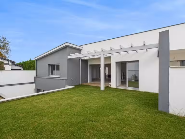 Maison Anglet - 4 chambres - 194m²
