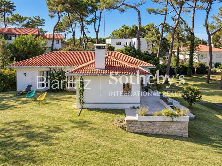 Maison Anglet - 3 chambres - 200m²