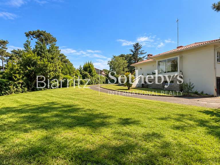 Maison Anglet - 3 chambres - 200m²