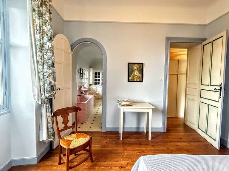 Propriété Anglet - 6 chambres - 225m²