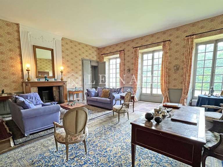 Château Angoulême - 8 chambres - 470m²