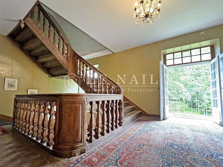 Château Angoulême - 8 chambres - 470m²