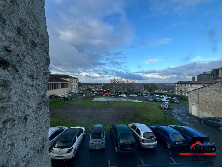 House Angoulême - 8 bedrooms - 308m²
