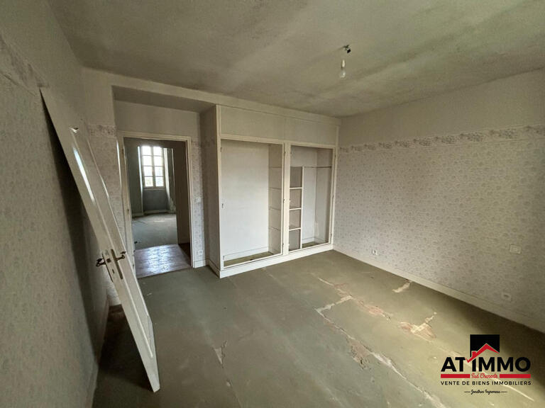 House Angoulême - 8 bedrooms - 308m²