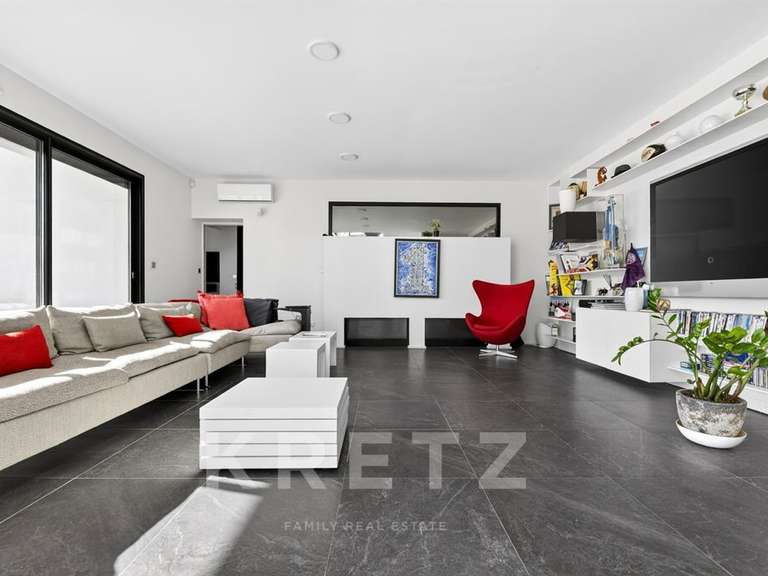 House Angoulême - 5 bedrooms - 360m²