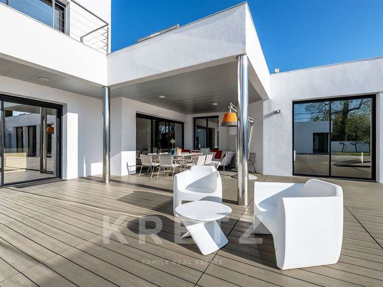 Maison Angoulême - 5 chambres - 360m²