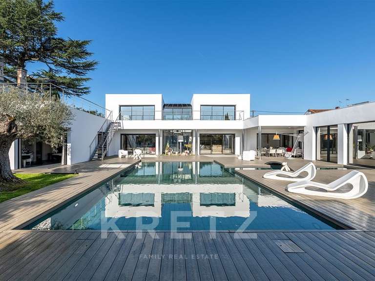 House Angoulême - 5 bedrooms - 360m²