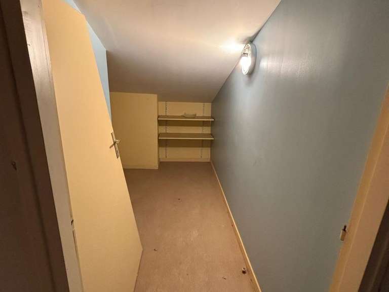 House Angoulême - 8 bedrooms - 308m²