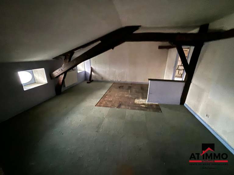 House Angoulême - 8 bedrooms - 308m²