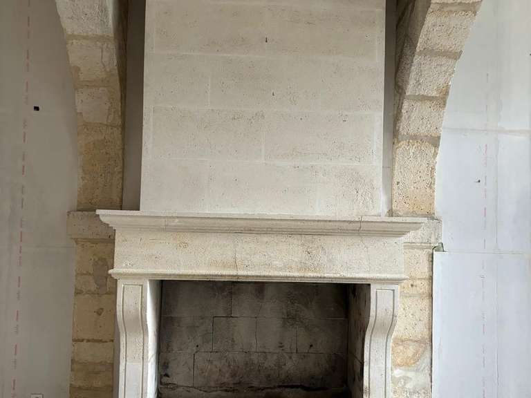 House Angoulême - 8 bedrooms - 308m²