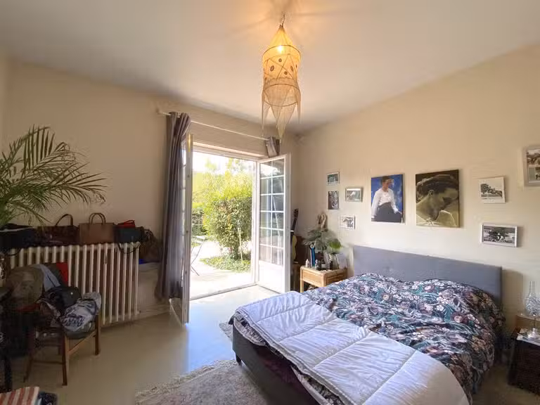 House Angoulême - 6 bedrooms - 230m²