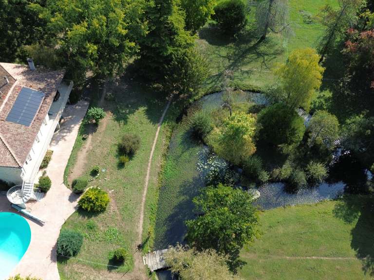 House Angoulême - 6 bedrooms - 230m²