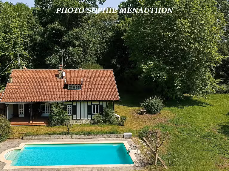 Maison Angresse - 6 chambres - 210m²