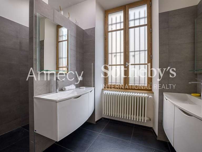 Appartement Annecy - 4 chambres - 180m²