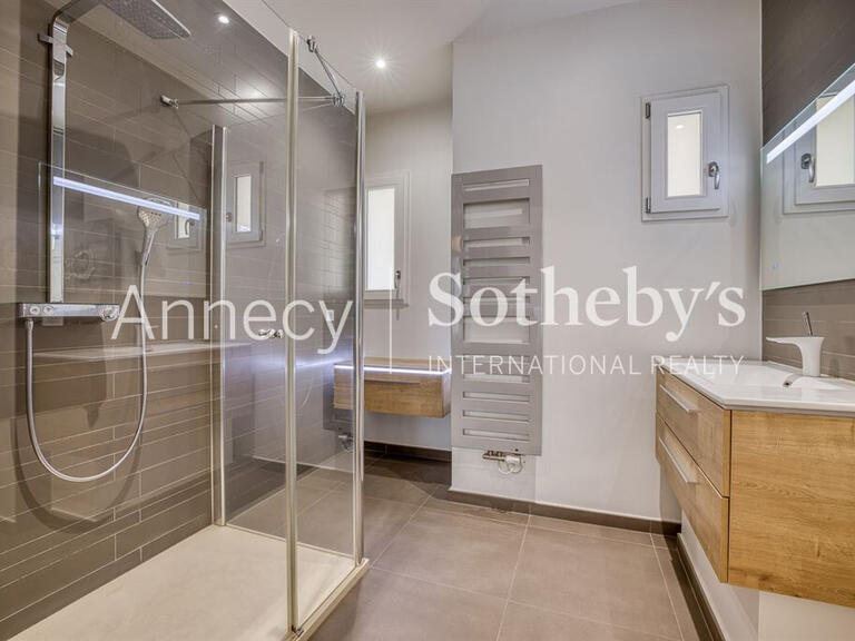 Apartment Annecy - 3 bedrooms - 143m²