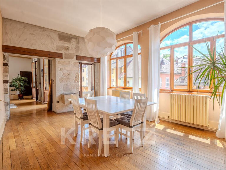 Appartement Annecy - 3 chambres - 150m²