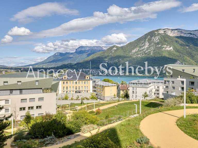 Appartement Annecy - 2 chambres - 64m²