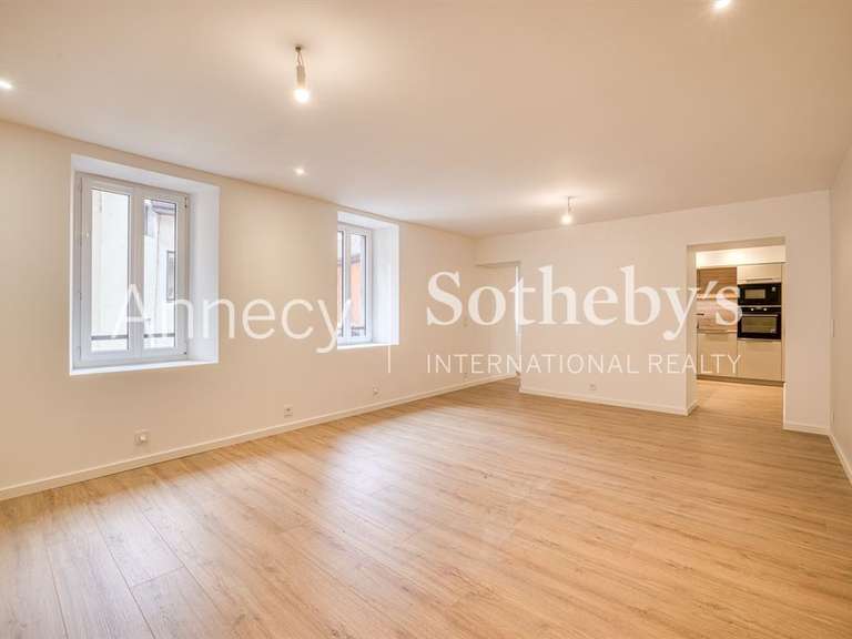 Appartement Annecy - 2 chambres - 98m²