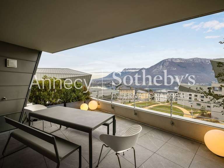 Appartement Annecy - 3 chambres - 125m²