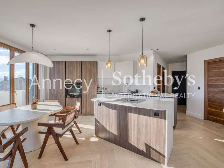 Appartement Annecy - 2 chambres - 71m²