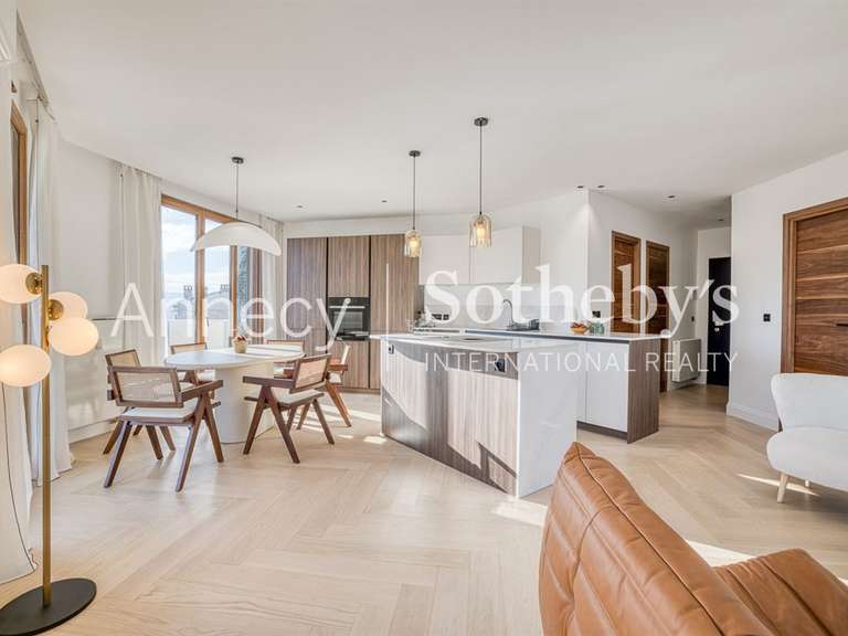 Appartement Annecy - 2 chambres - 71m²