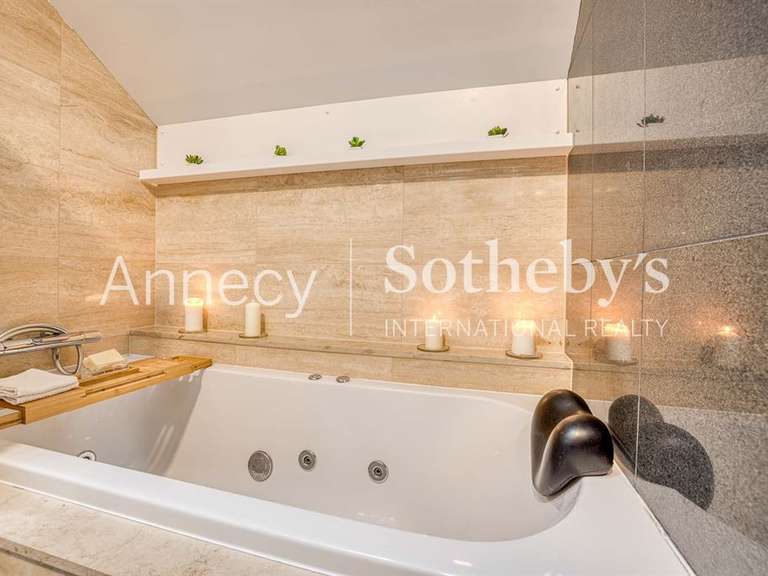 Appartement Annecy - 3 chambres - 140m²