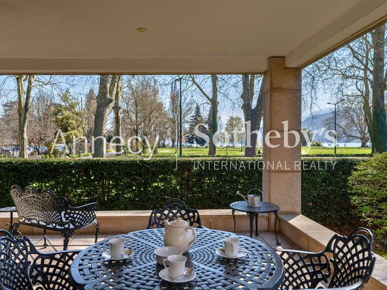 Appartement Annecy - 2 chambres - 84m²