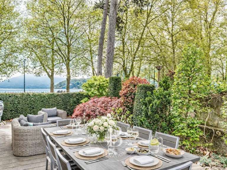 Appartement Annecy - 3 chambres - 229m²