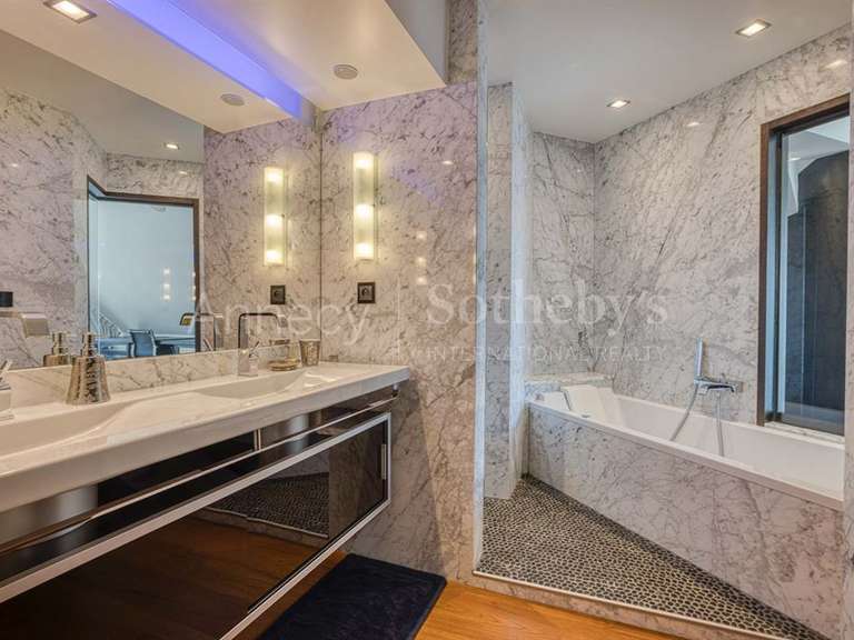 Maison Annecy - 5 chambres - 600m²