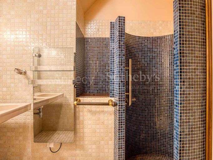 Maison Annecy - 4 chambres - 244m²