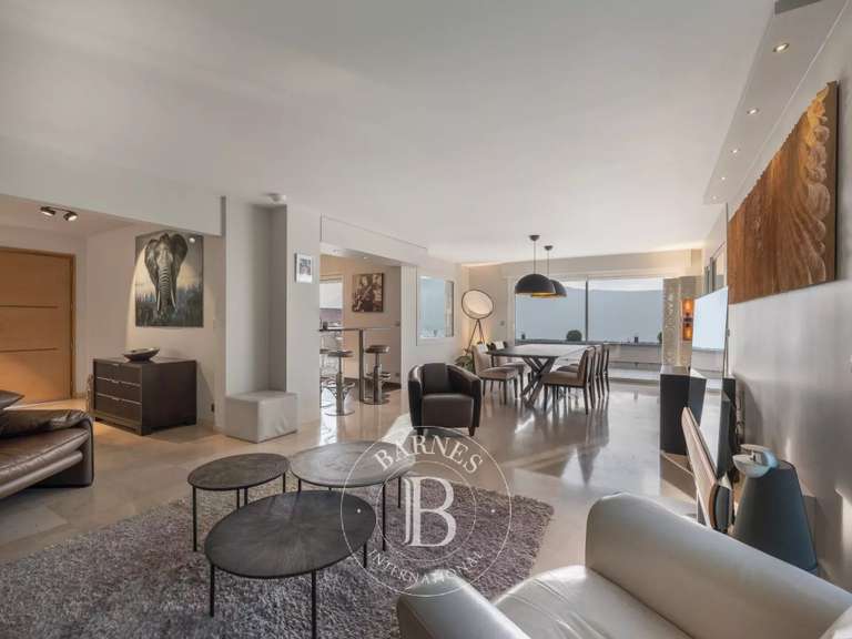 House Annecy - 4 bedrooms - 300m²
