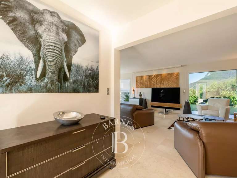 House Annecy - 4 bedrooms - 300m²