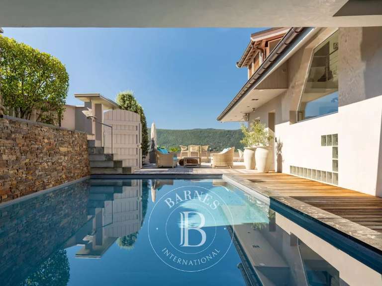 House Annecy - 4 bedrooms - 300m²