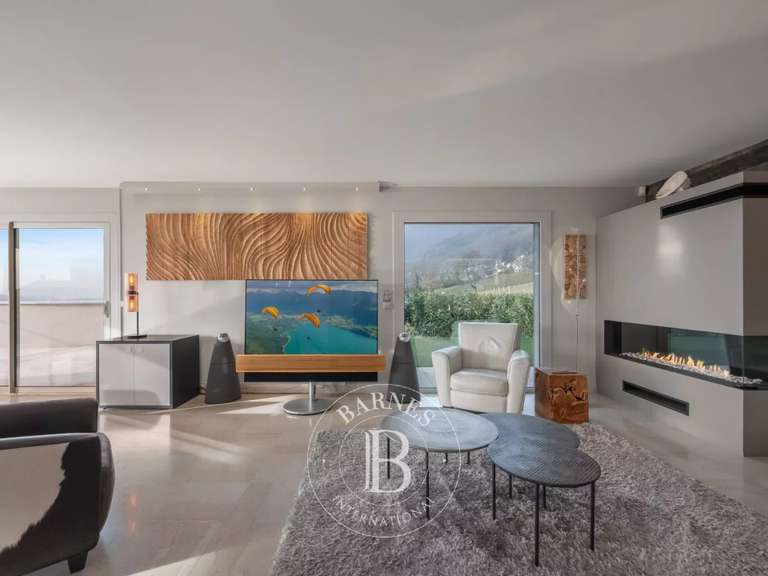 House Annecy - 4 bedrooms - 300m²
