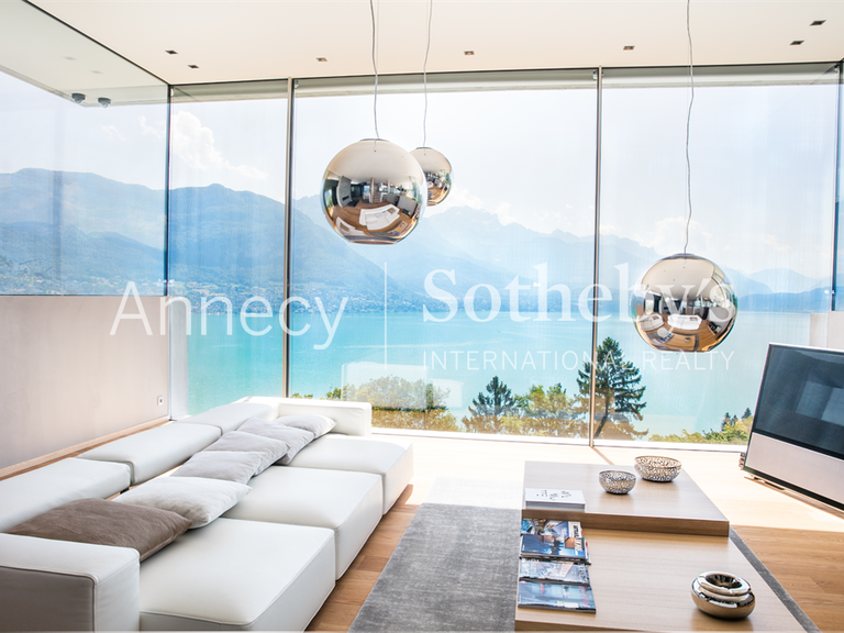 Maison Annecy - 3 chambres - 293m²