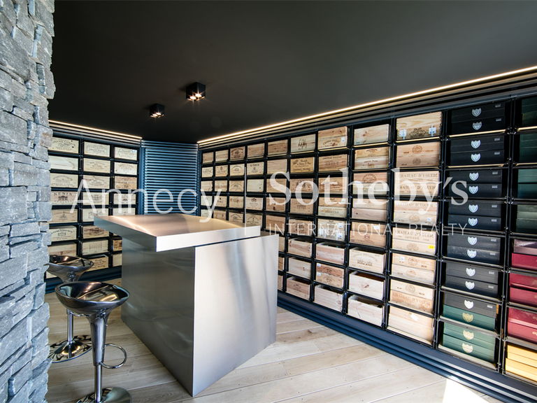 Maison Annecy - 3 chambres - 293m²