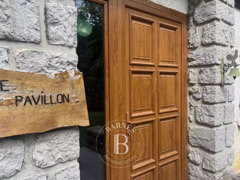 Maison Annecy - 5 chambres - 200m²
