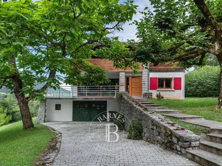 Maison Annecy - 5 chambres - 200m²