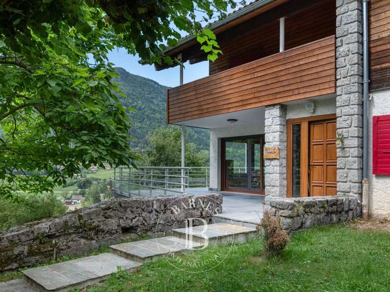 Maison Annecy - 5 chambres - 200m²