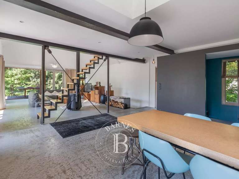 Maison Annecy - 4 chambres - 200m²