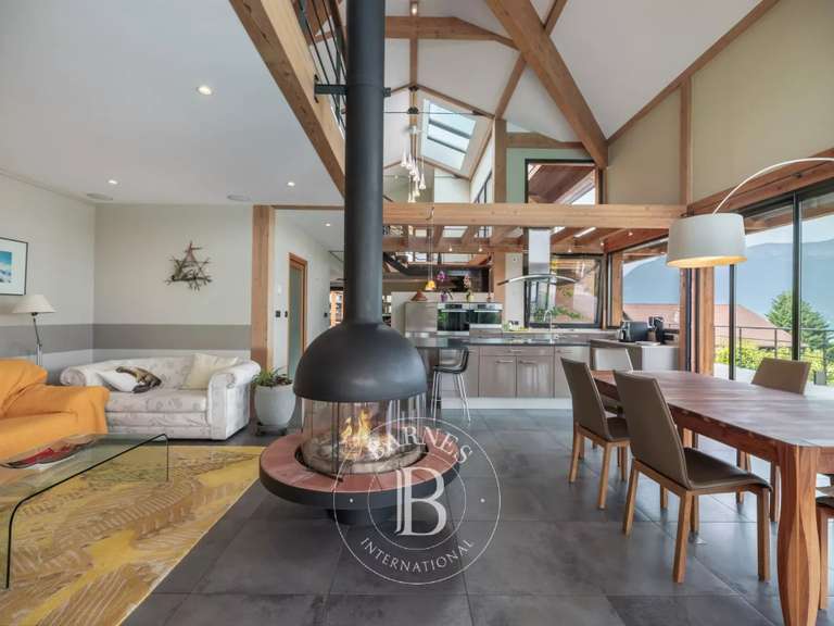 Maison Annecy - 5 chambres - 273m²
