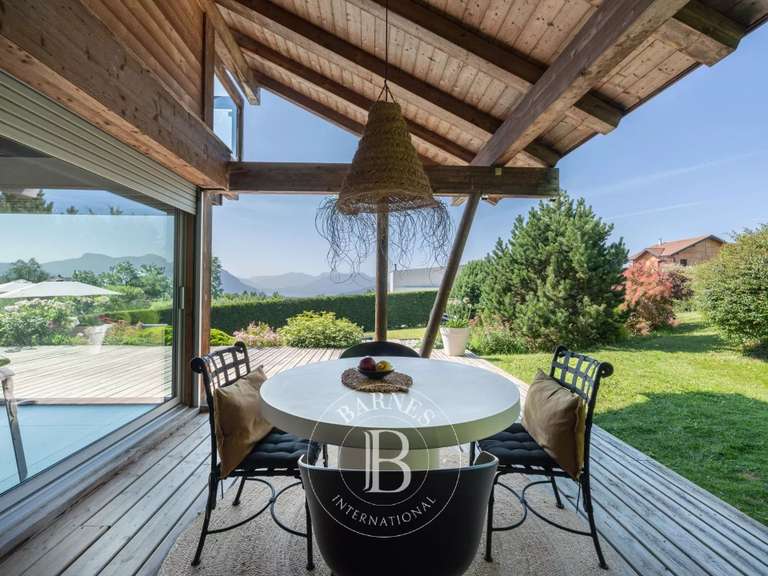 Maison Annecy - 5 chambres - 340m²